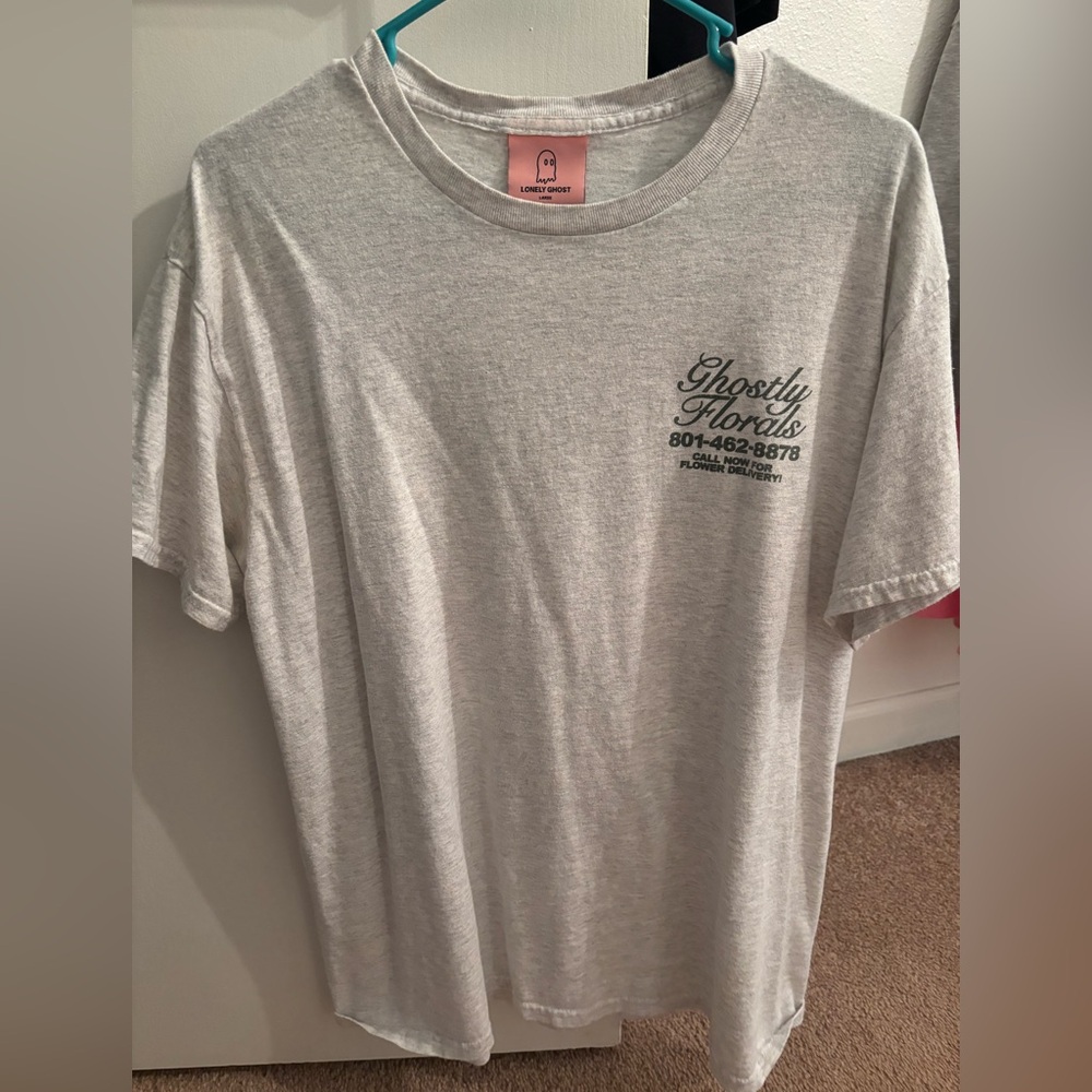 LONELY GHOST Heather Gray Short Sleeve Tee